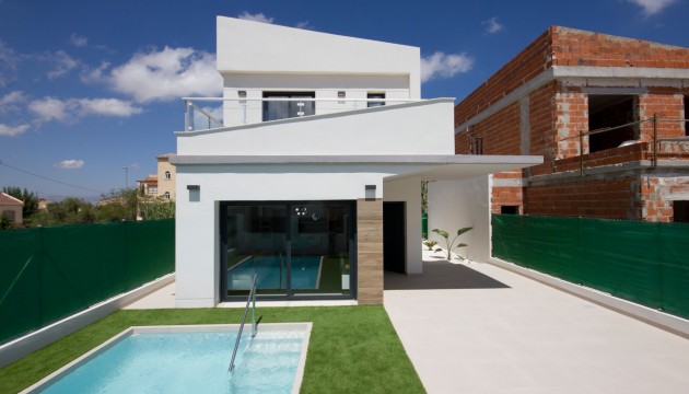 New Build - Villen
 - Formentera Del Segura