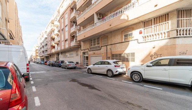 Apartamento - Venta - Torrevieja - Centro