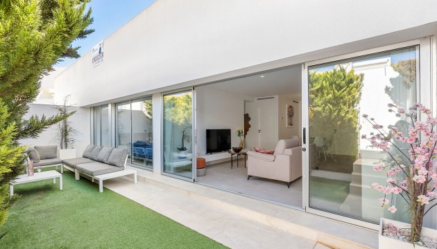 Apartamento - Venta - Torrevieja - Los Balcones