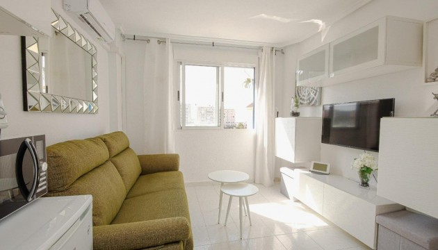 Apartamento - Venta - Torrevieja - Nueva Torrevieja