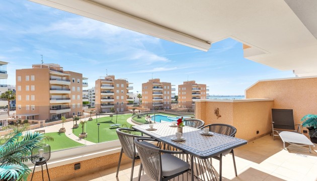 Apartment - Sale - Guardamar - El Raso