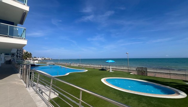 Apartment - Sale - La Manga Del Mar Menor - La Manga