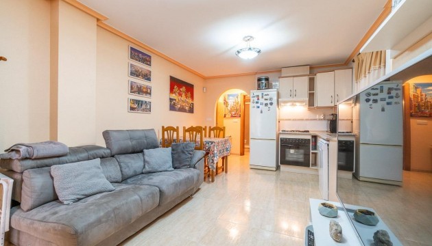 Apartment - Sale - Torrevieja - Estacion de autobuses