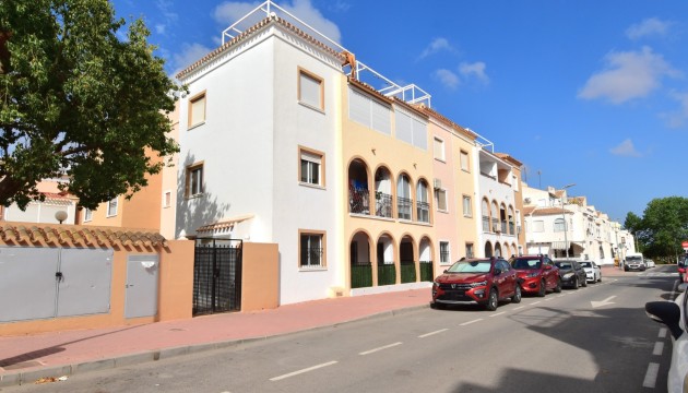 Apartment - Sale - Torrevieja - Mar Azul