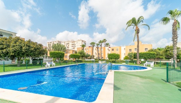 Apartment - Sale - Torrevieja - Torreblanca