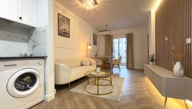 Apartment - Sale - Torrevieja - Torrevieja