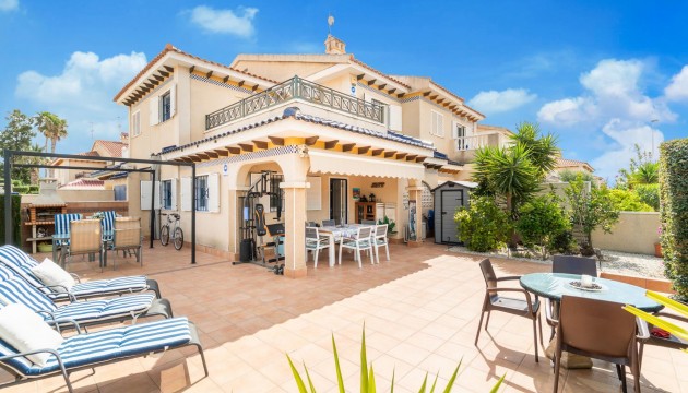 Chalet - Venta - Playa Flamenca - Zeniamar