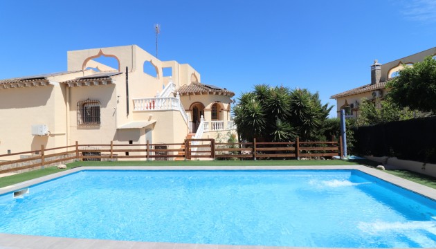 Detached villa - Resale - Algorfa - Lomas de La Juliana