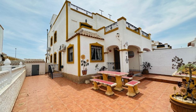 Maison de ville - Revente - Orihuela - Entre Naranjos Vistabella