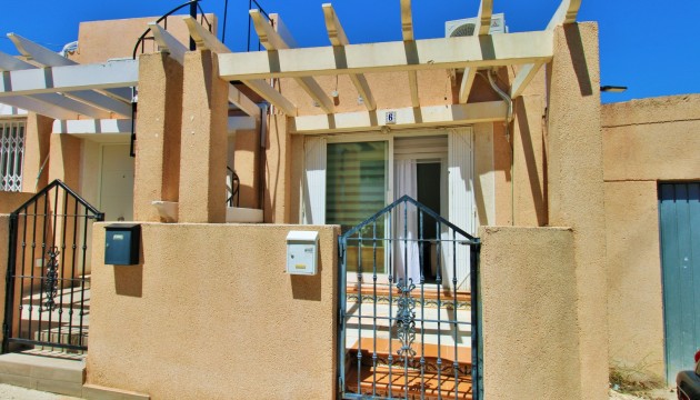 Townhouse - Resale - Villamartin - Villamartín