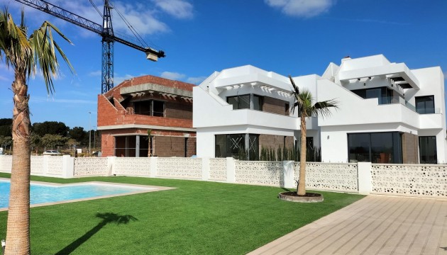 Villa's
 - Nouvelle construction - Pilar de la Horadada - Lo Romero Golf