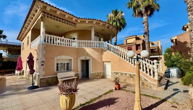 Villa's
 - Revente - Benferri - Benferri