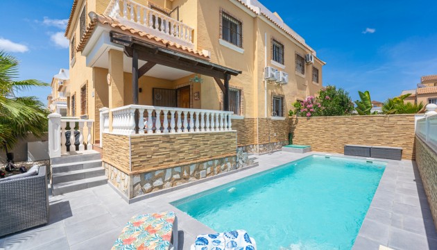 Villa's
 - Revente - Ciudad Quesada - Ciudad Quesada - Rojales