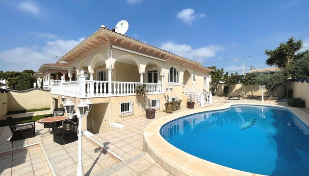 Villa's
 - Revente - Ciudad Quesada - Ciudad Quesada