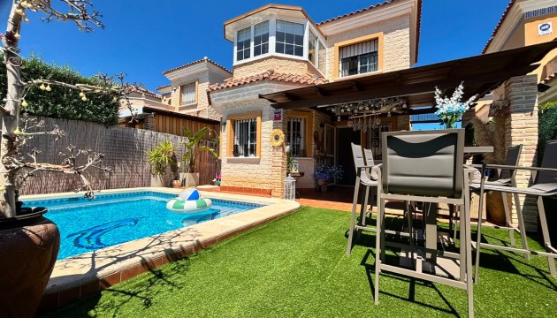 Villa's
 - Revente - El Raso - Guardamar del Segura