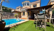 Villa's
 - Revente - El Raso - MM-16540