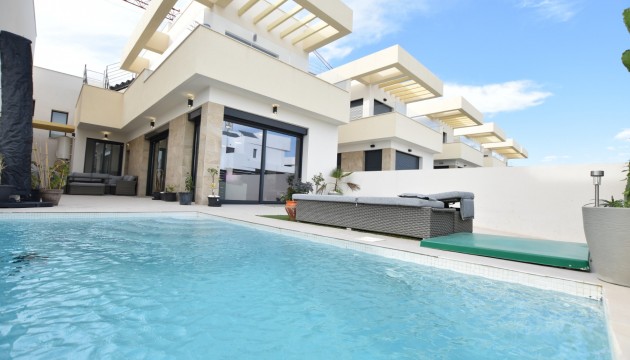 Villa's
 - Revente - Los Montesinos - Los Montesinos