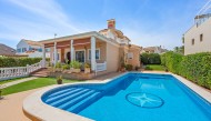 Villa's
 - Revente - Torrevieja - BS-50986