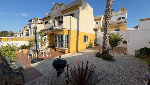 Villa's
 - Revente - Torrevieja - Los balcones