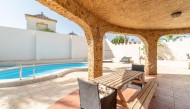 Villa's
 - Revente - Torrevieja - PF-47269