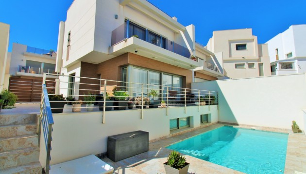 Villa's
 - Revente - Villamartin - Villamartín