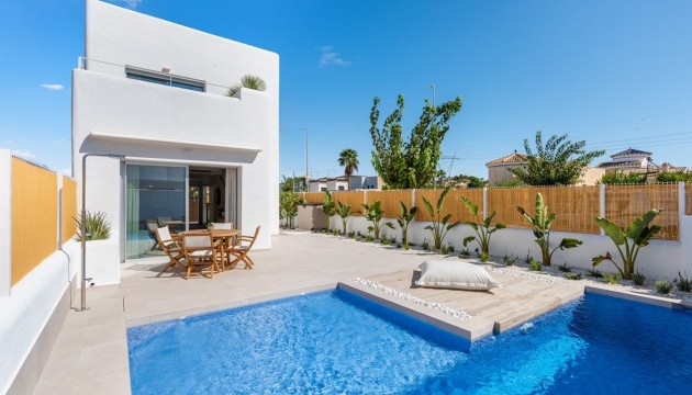 Villas - New Build - San Fulgencio - Pueblo