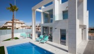 Villas
 - Nouvelle construction - Cabo Roig - SNS-776