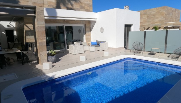 Villas
 - Revente - Algorfa - Algorfa