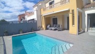 Villas
 - Revente - Algorfa - RT-33944
