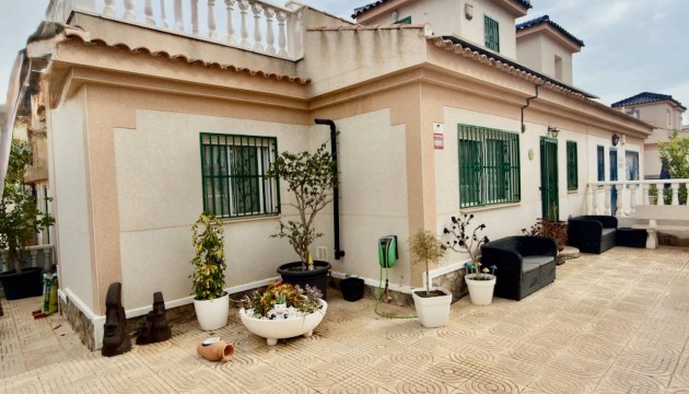 Villas
 - Revente - Ciudad Quesada - Rojales