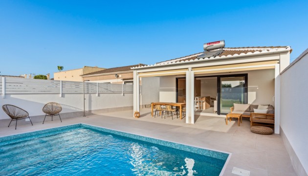 Villas
 - Revente - Torrevieja - El chaparral