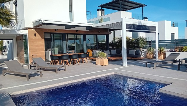 Villas - Sale - Algorfa - La Finca Golf