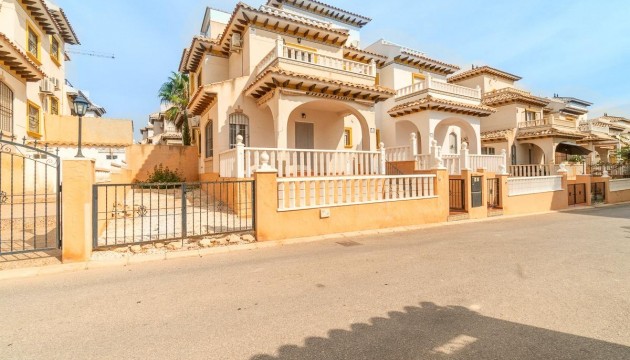 Villas - Sale - Orihuela - Los Dolses