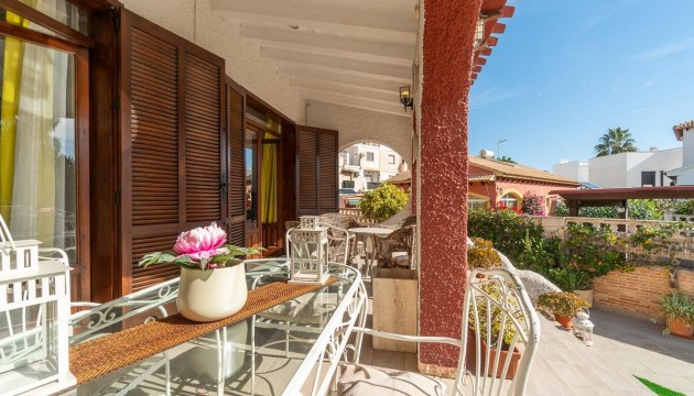 Villas - Sale - Orihuela - Punta Prima