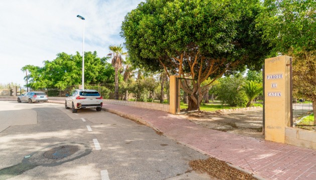 Villas - Sale - Torrevieja - Los altos