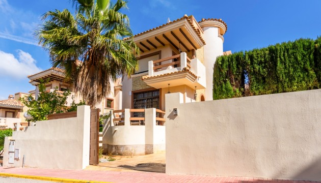 Villas - Sale - Villamartin - Villamartin