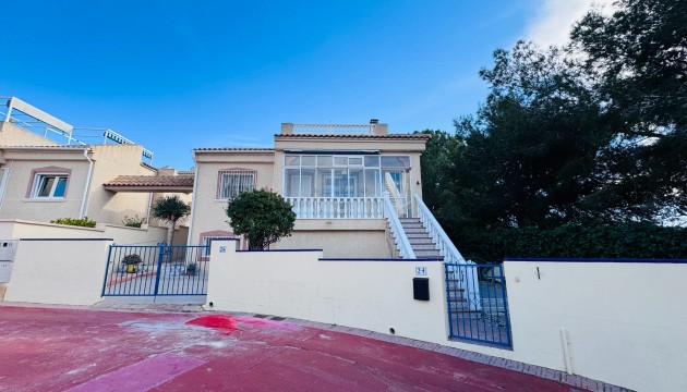 Villas
 - Venta - Algorfa - Algorfa