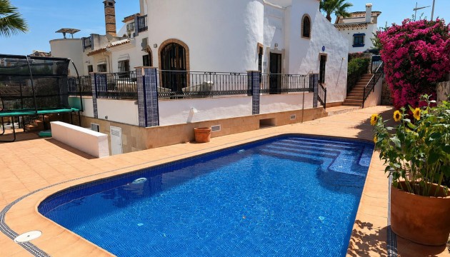 Villas
 - Venta - Algorfa - La Finca Golf