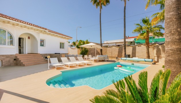 Villas
 - Venta - Ciudad Quesada - Ciudad Quesada - Rojales