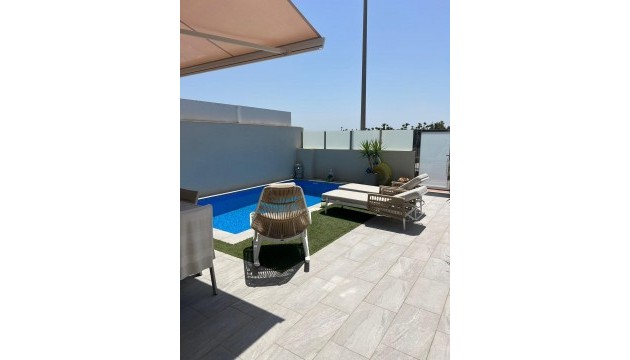 Villas
 - Venta - Daya Nueva - Daya Vieja