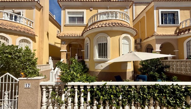 Villas
 - Venta - Villamartin - Villamartin