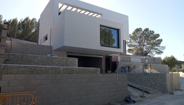 Villen
 - New Build - Moraira - Benimeit