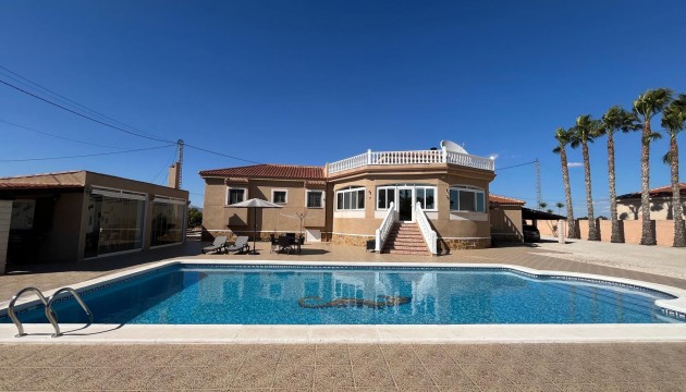 Villen
 - Resale - Catral - Catral