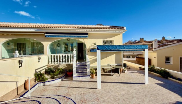 Villen
 - Resale - Ciudad Quesada - La Fiesta