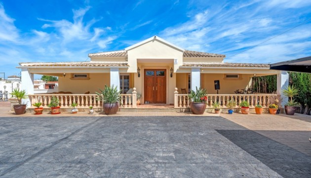 Villen
 - Resale - Heredades - Heredades