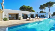 Villen
 - Resale - Moraira - CMA-34521