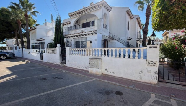 Wohnung - Resale - Torrevieja - Aguas Nuevas