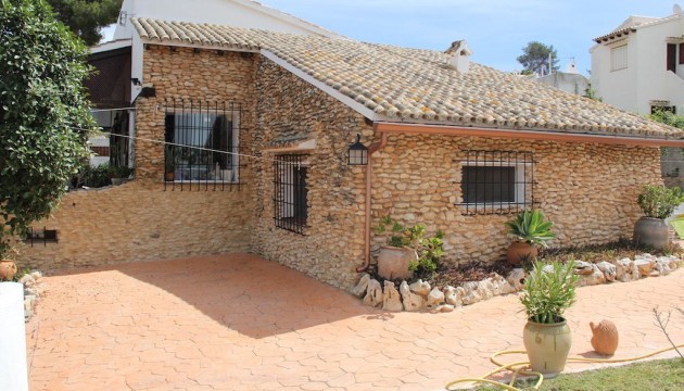 spanish style house for sale in pla del mar moraira