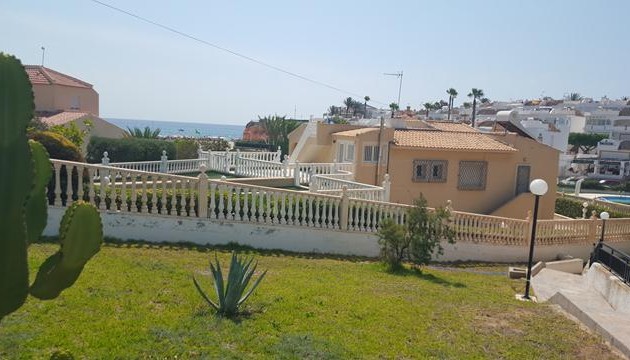 Resale - Wohnung - Cabo Roig - Cala Capitán