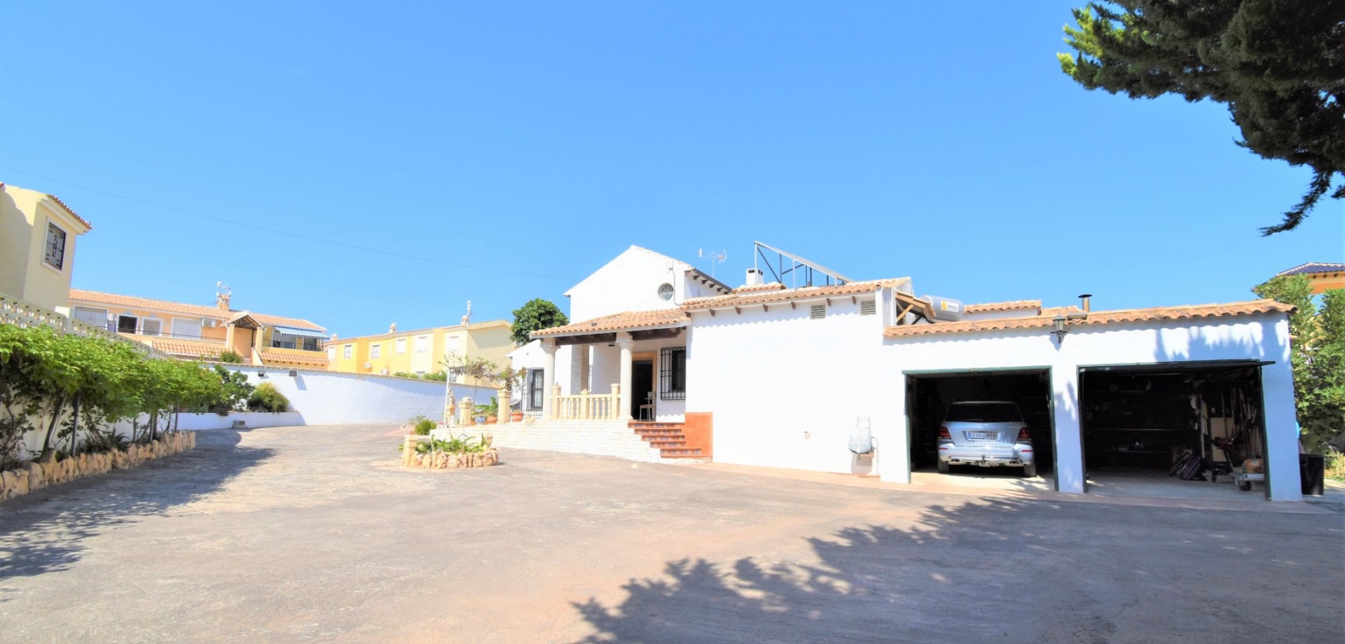 Revente - Detached villa - Orihuela - Villamartin